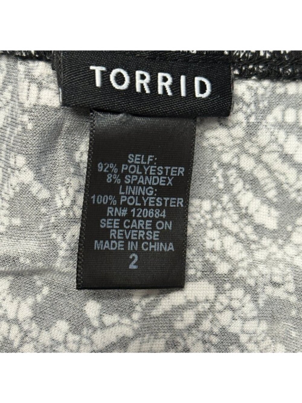 Torrid Tank Top Cami Strappy Black White Floral X Back Size 2 - Picture 8 of 8